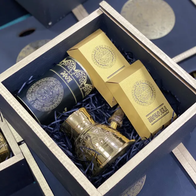 ЗОЛОТО АЦТЕКОВ - подарок премиум класса с кофе и сладостями