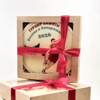 Шоколадная медаль 20 см с логотипом, белый и молочный шоколад Шоколадная медаль 20 см с логотипом, белый и молочный шоколад