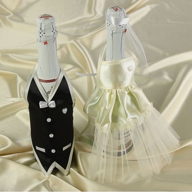Набор костюмов на шампанское "Свадебный вальс" кремовый