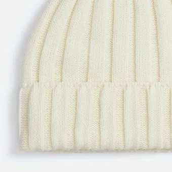 Шапка Metelitsa, белая (молочная)
